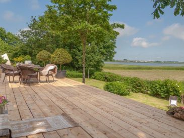 Ferienhaus Rosenhaus am See