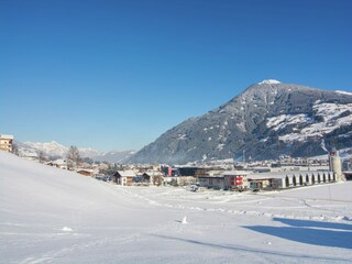 Apartment Kaltenbach Environment 25