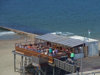 Strandbude direkt vor dem Haus