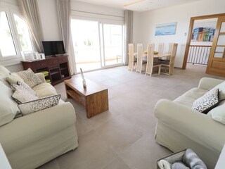 Villa Palau-Saverdera Caratteristiche 16