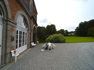 Castle Havelange Outdoor Recording 8