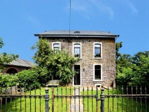 Gemütliches Ferienhaus in Lierneux mit Garten - Lierneux - image1