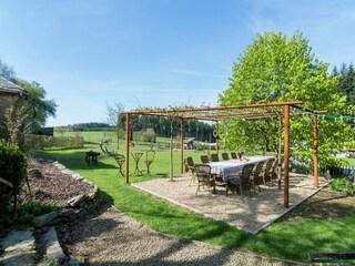 Vakantiehuis Bièvre Buitenaudio-opname 2
