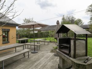 Holiday house Geräumiges Bauernhaus in Gouvy mit Hallenbad - Houffalize - image1