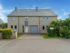 Einladendes Ferienhaus in Robertville mit Sauna - Robertville - image1