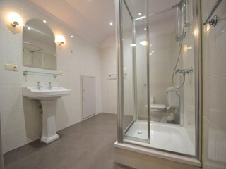 Villa Spa Features 18