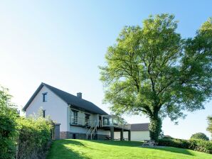 Rendeux Valley View Retreat