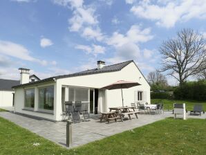 Moderna casa de vacaciones en Rendeux con sauna - Rendeux - image1