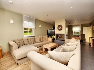 Villa Heyd Features 16