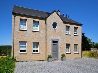 Villa Heyd Outdoor Recording 2