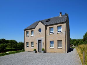 Moderne Villa mit Swimmingpool in den Durbuy, Ardennen - Heyd - image1