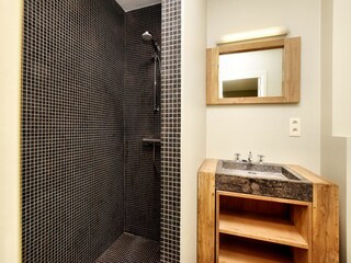 Villa Heyd Features 27