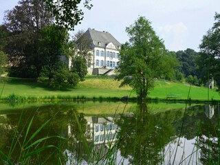 Castle Havelange Outdoor Recording 2