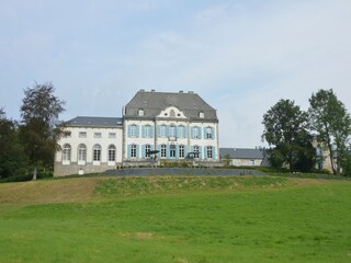 Schloss Havelange Außenaufnahme 1