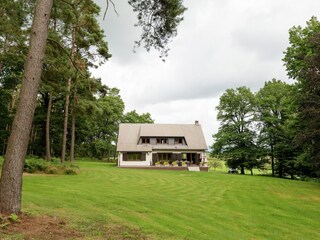 Villa Tenneville Outdoor Recording 7