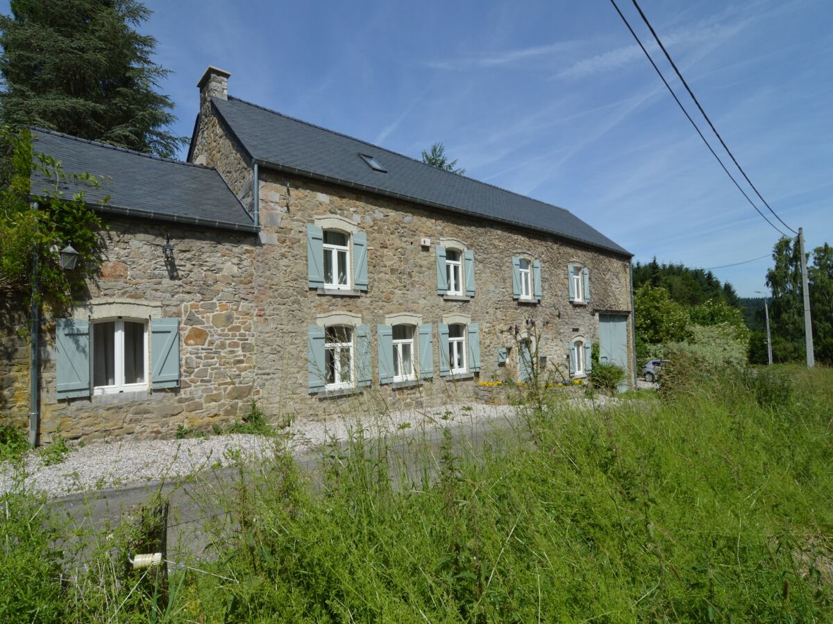 Type de propriété : Ferme Maredret Enregistrement extérieur 1