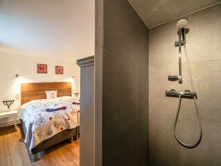 Farmhouse Maredret Features 32