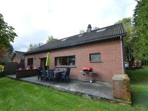 Holiday house Ferienhaus in Recht mit Garten - Vielsalm - image1