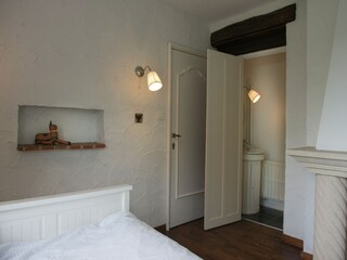 Cottage Spa Features 24