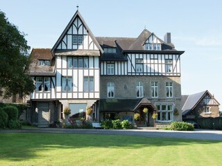 Château Theux Enregistrement extérieur 3