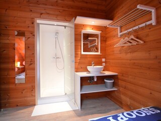 Chalet Robertville Características 22