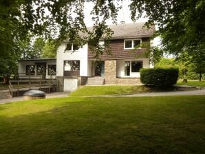 Luxus-Ferienhaus mit Sauna in der Nähe des Waldes in Ovifat - Robertville - image1