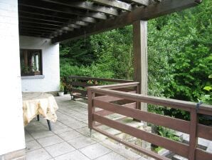 Amazing Chalet in Stavelot with Garden - Trois-Ponts - image1