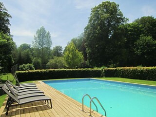 Castle Trois-Ponts Outdoor Recording 8