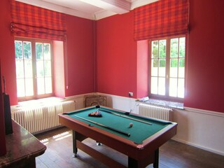 Château Trois-Ponts  38