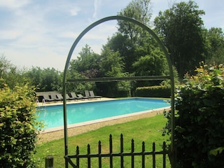 Castle Trois-Ponts Outdoor Recording 10