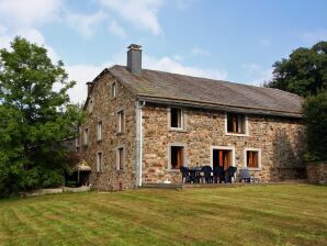 Vakantiehuis Authentieke cottage nabij Stavelot met prachtig uitzicht - Stavelot - image1