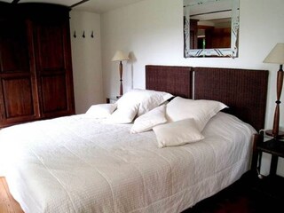 Cottage Somme-Leuze Features 8