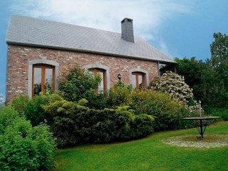 Landhaus Somme-Leuze Außenaufnahme 3