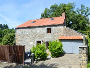 Uriges Ferienhaus in Falaën - Maredret - image1