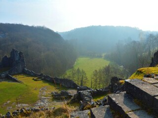 Vakantiehuis Maredret Omgeving 35