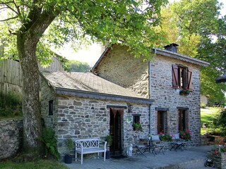 Holiday cottage Bièvre Outdoor Recording 3