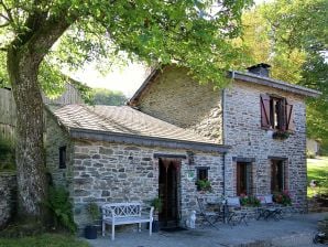 Casa per le vacanze Cottage con giardino vicino al bosco a Baillamont - Bièvre - image1