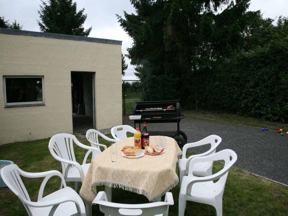 Cottage Javingue Außenaufnahme 5