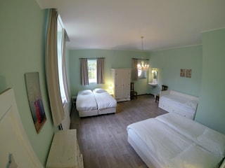 Type de propriété : Chalet Maredret Équipement 18