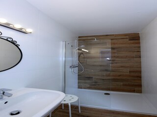 Type de propriété : Chalet Maredret Équipement 28