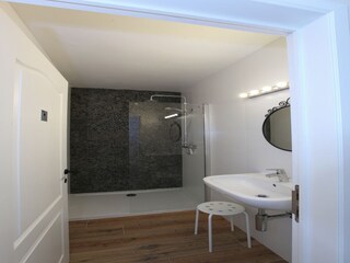 Type de propriété : Chalet Maredret Équipement 24