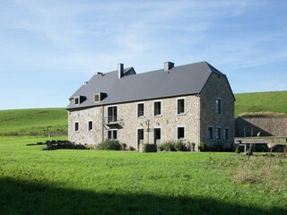 Maison de vacances Maredret Enregistrement extérieur 6