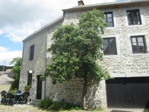 Vakantiehuis Charmante accommodatie met tuin gelegen aan de rivier de Viroin. - Vireux Wallerand - image1