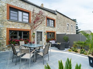 Ferienhaus Doische Außenaufnahme 3