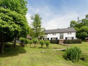 Schönes Ferienhaus mit Garten am See in Houffalize - Houffalize - image1