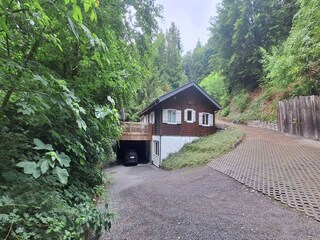 Chalet Manhay Outdoor Recording 6