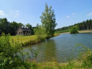 Vakantiehuis Huis inde natuurop eengroot landgoed met privémeer - Paliseul - image1