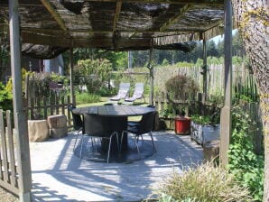 Maison de vacances Gîte confortable situé à Paliseul. Jardin, équipé d'un barbecue. Une parenthèse pour déconnecter ! - Paliseul - image1