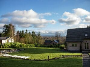 Chalet Vrijstaande villa in Plateau du Soleil met een sauna, bubbelbad, kinder speeltuin, prive parking - Somme-Leuze - image1