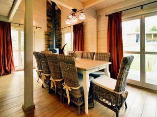 Chalet Somme-Leuze Features 32